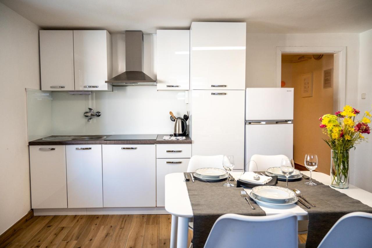 Apartments Krasna 포스토이나 외부 사진